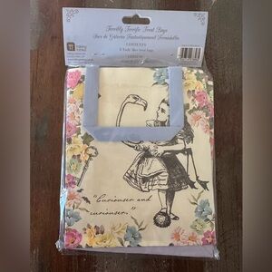Alice in Wonderland Truly Alice Treat Bags NIP